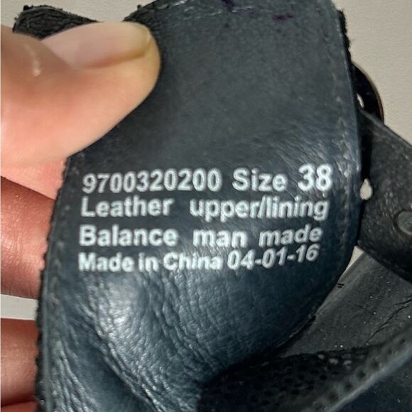 Dansko Jessie black leather slide on sandals. Size EU 38/ 7.5 - Picture 5 of 5